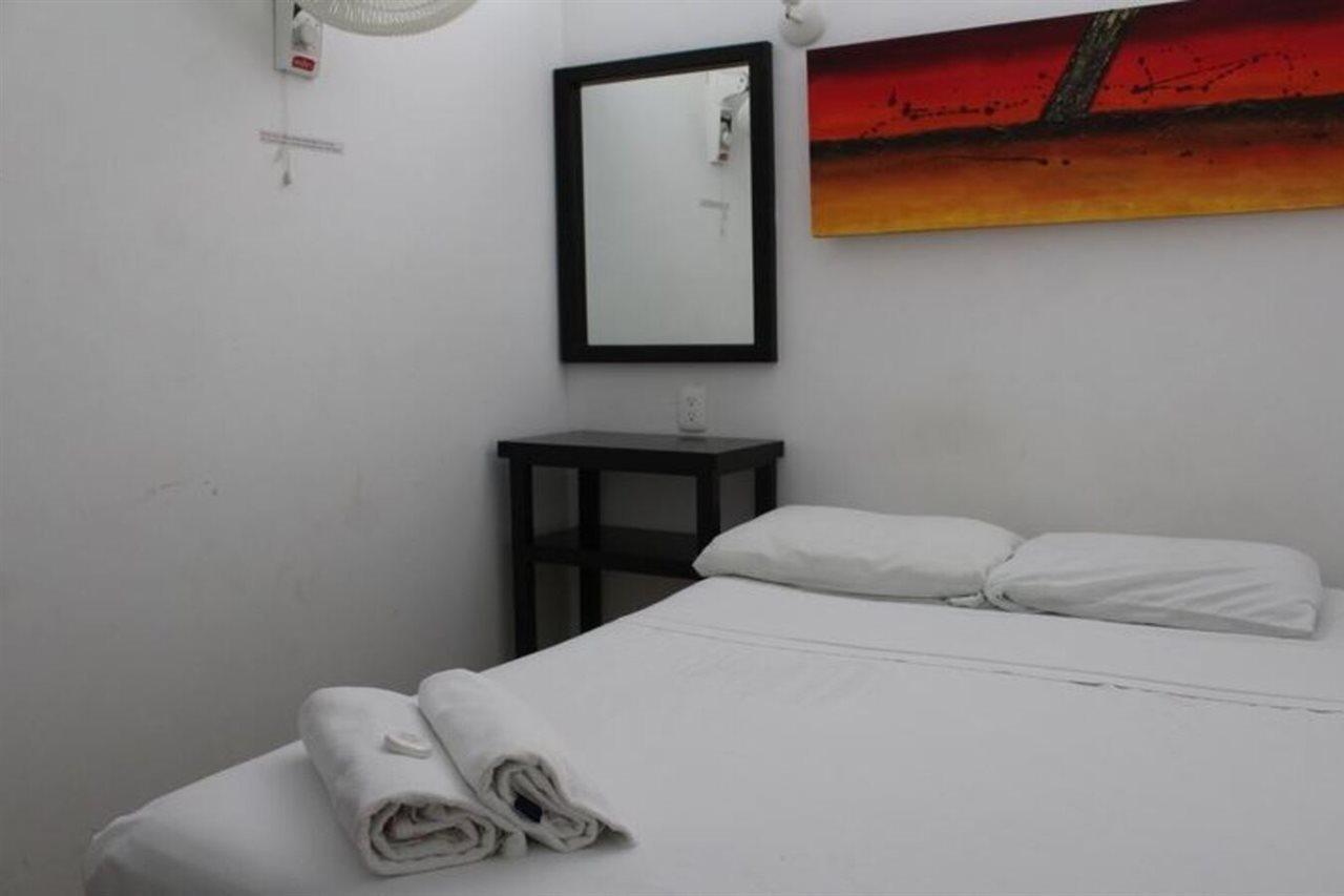 Hostal Gayser Valladolid  Ngoại thất bức ảnh